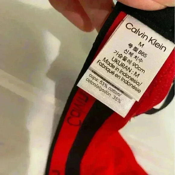 NWT Modern Cotton Crossback
Unlined Bralette Plaid Red Sz M - Picture 5 of 6